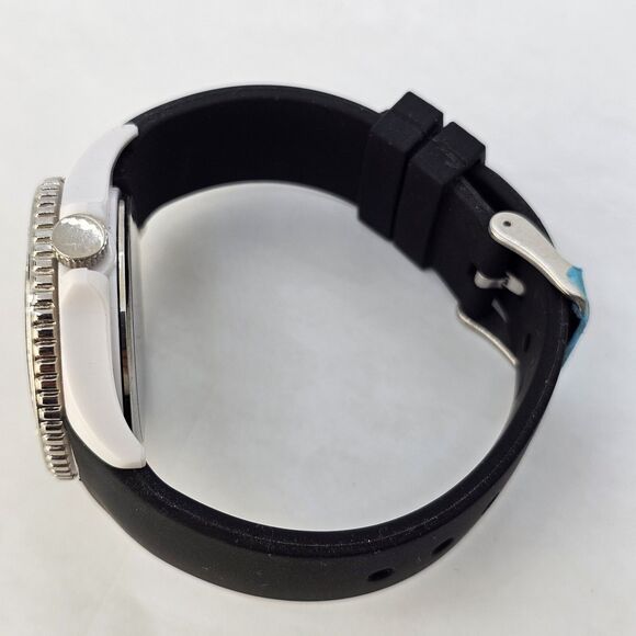 Women's Barbie Watch 38MM Black Dial Black Plastic Bands New Battery - Picture 9 of 12